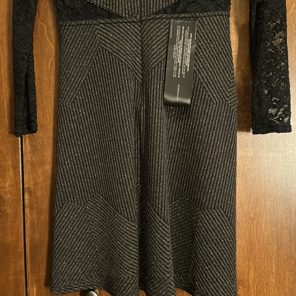 BCBG MAX AZRIA COCKTAIL DRESS - Picture 8 of 9